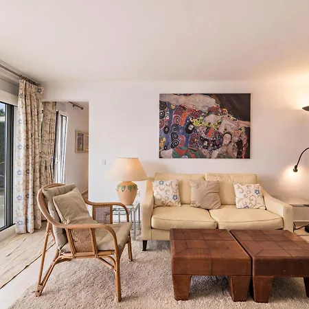 Mel De Flor Apartment